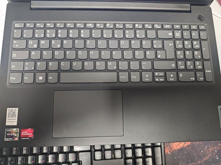 Объявление Lenovo 15/ryzen 5 7520u ddr5/16gb ddr5/hdd *відсутній/ssd 512 gb/*інтегрована Б/У