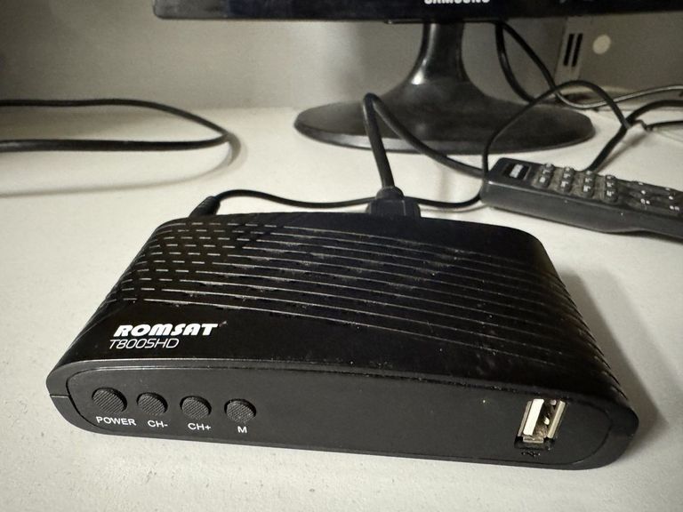 Оголошення Romsat T8005HD Б/У