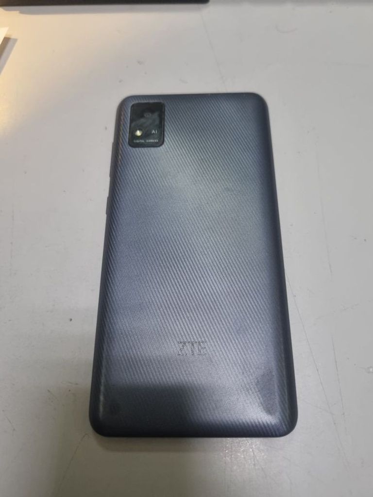 Дешево Zte Blade A31 2/32GB Gray з ломбарду