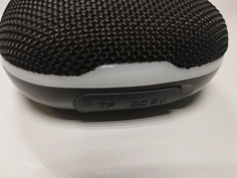 Дешево Titanum spk2046bt з ломбарду