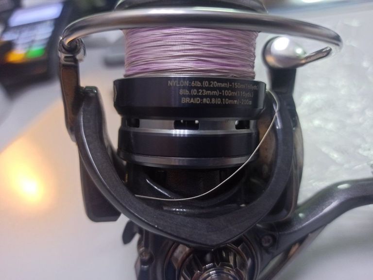 Дешево Daiwa 23 exceler lt 2500 з ломбарду