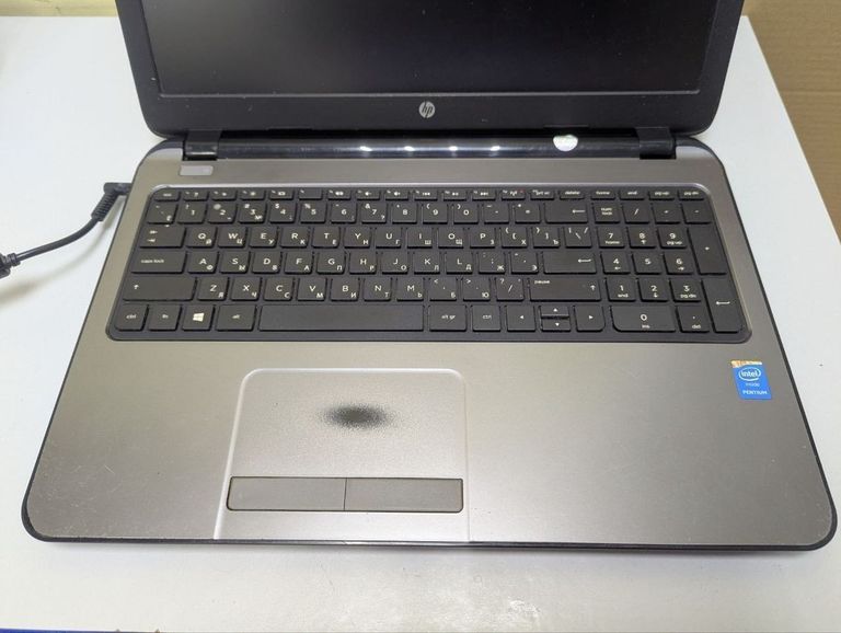 Hp 15/pentium n3540 ddr3/4gb ddr3/hdd 500 gb/ssd *відсутній/*інтегрована Код:01-200864329. Зображення 10