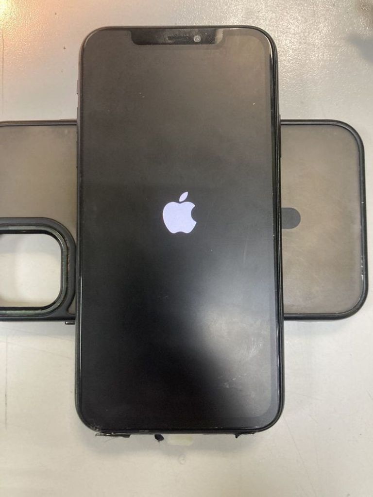 Объявление Apple iphone 11 64gb Б/У