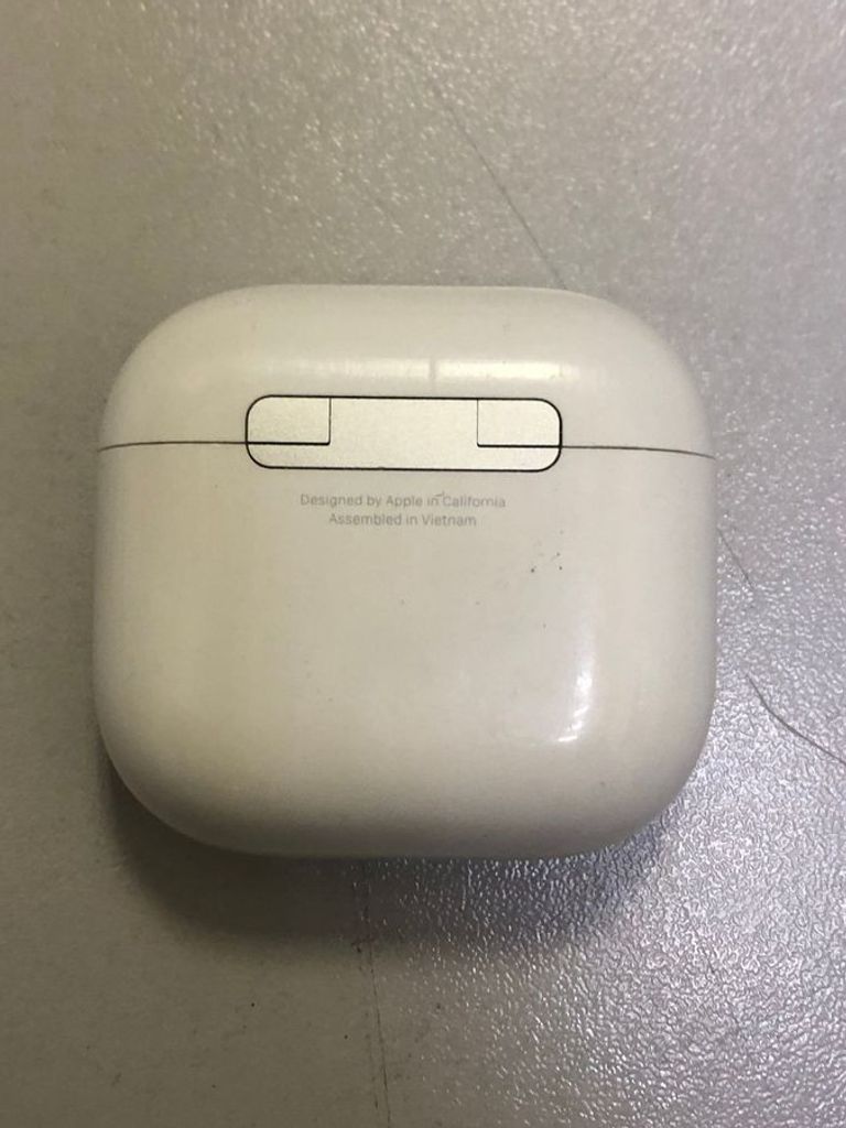 Оголошення Apple airpods 4 with active noise cancellation Б/У