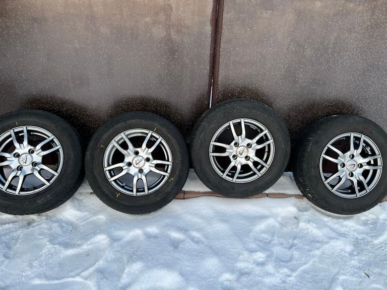 Купити Wail Б/У