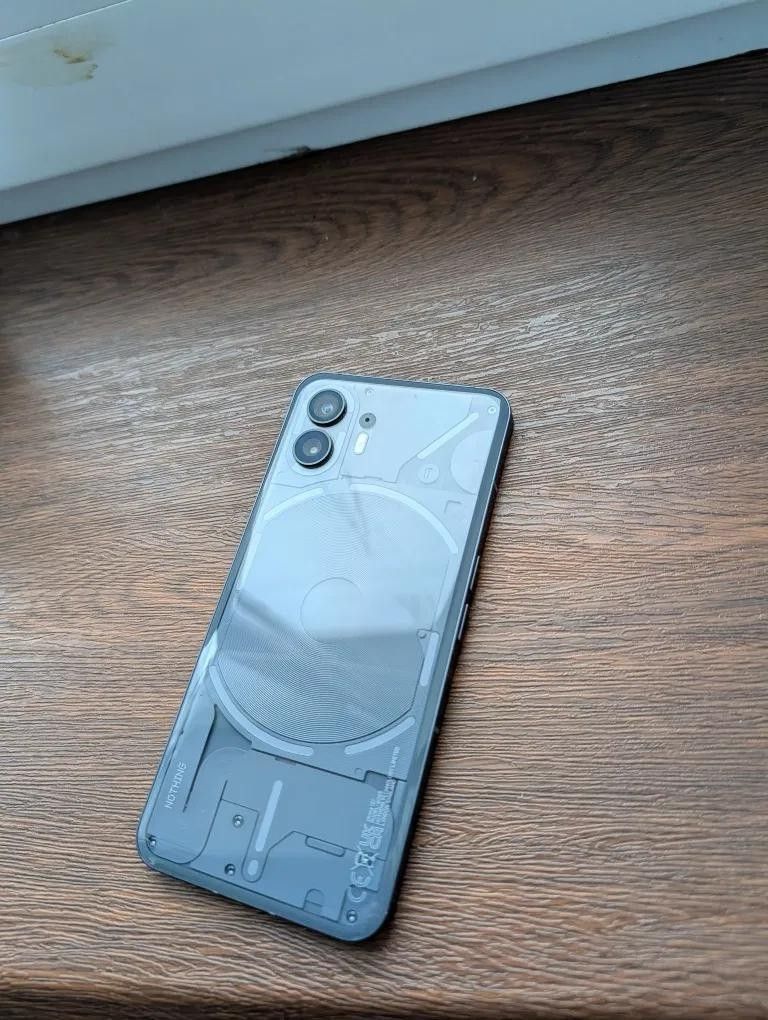 Дешиво Nothing Phone 2 12/256GB ремонт/запчастини с ломбарда