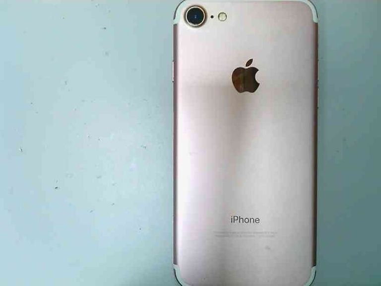 Объявление Apple iphone 7 32gb Б/У