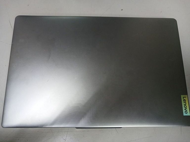 Дешево Lenovo 15/core i3-n305 ddr5/8gb ddr5/hdd *відсутній/ssd 512 gb/*інтегрована з ломбарду