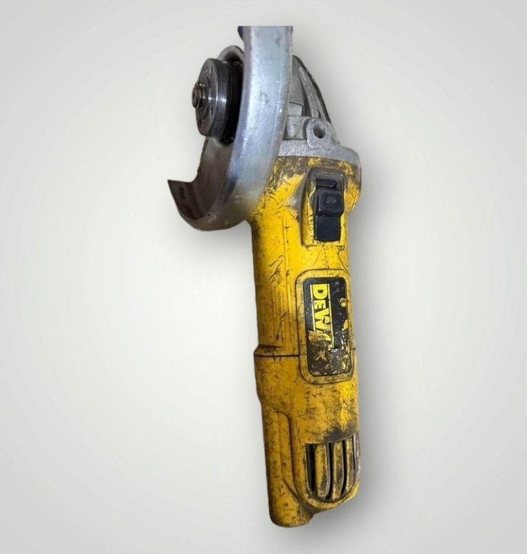 Дешево Dewalt DWE4057 з ломбарду