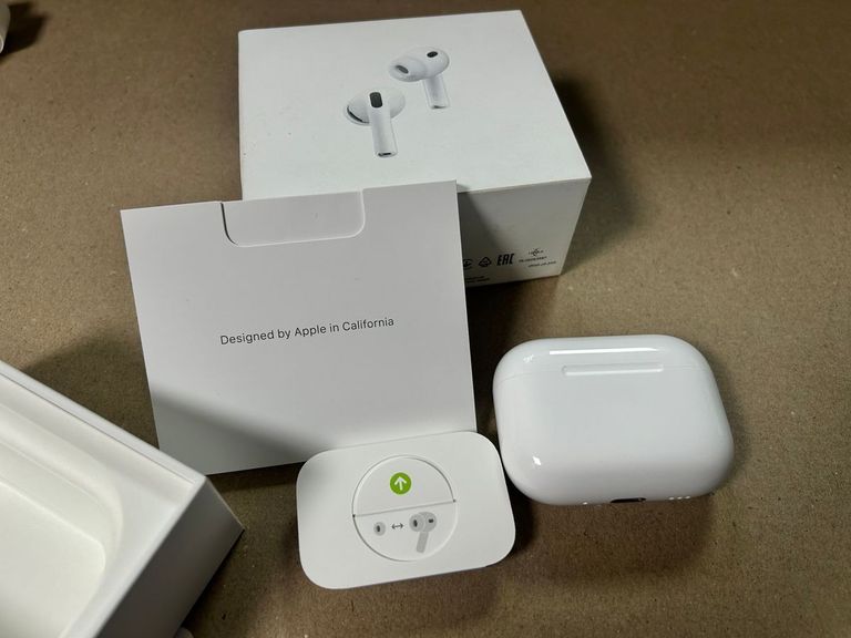 Купити AirPods Pro 3 Б/У