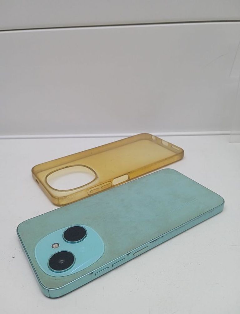 Дешево Tecno spark go 1 kl4 3/64gb з ломбарду