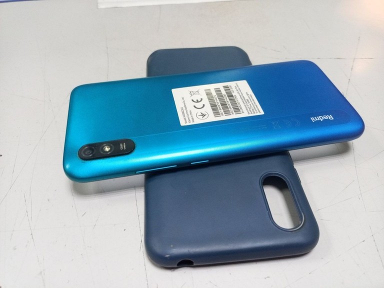 Дешиво Xiaomi redmi 9a 2/32gb с ломбарда