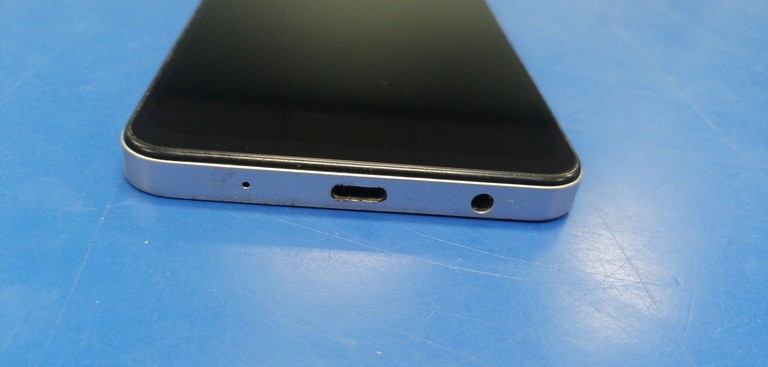 Дешиво Xiaomi redmi a5 3/64gb с ломбарда