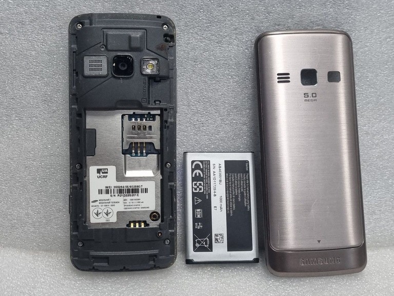 Дешиво Samsung s5610 с ломбарда