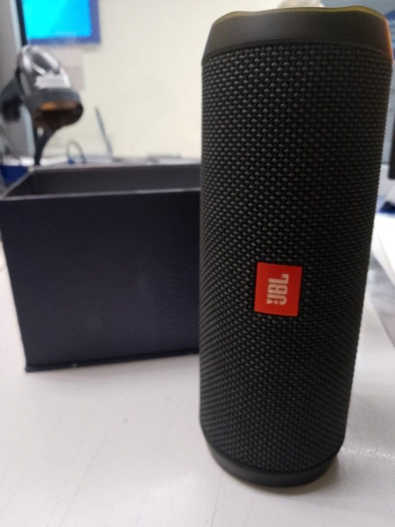 Дешево Jbl flip essential 2 з ломбарду