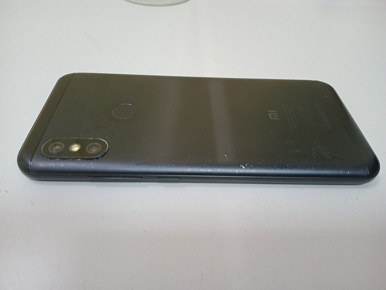 Xiaomi mi a2 lite 4/64gb Код:01-200947007. Зображення 5