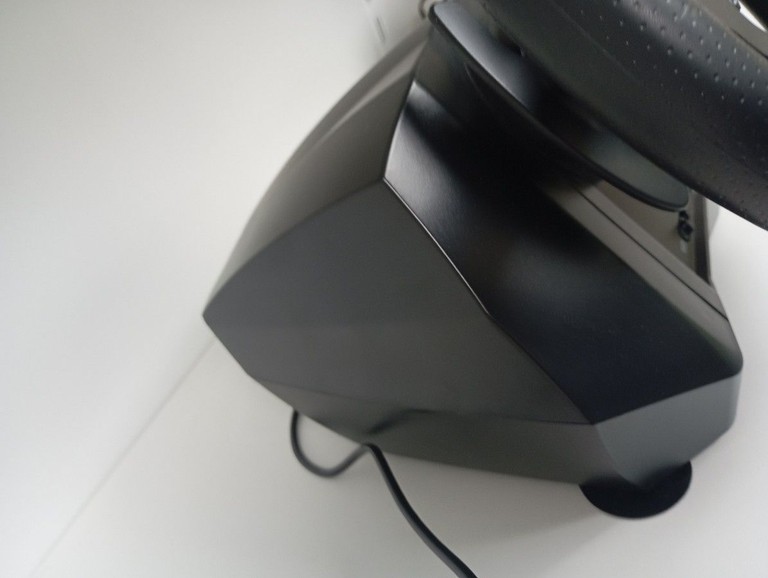 Дешиво Gamepro RW575PM с ломбарда