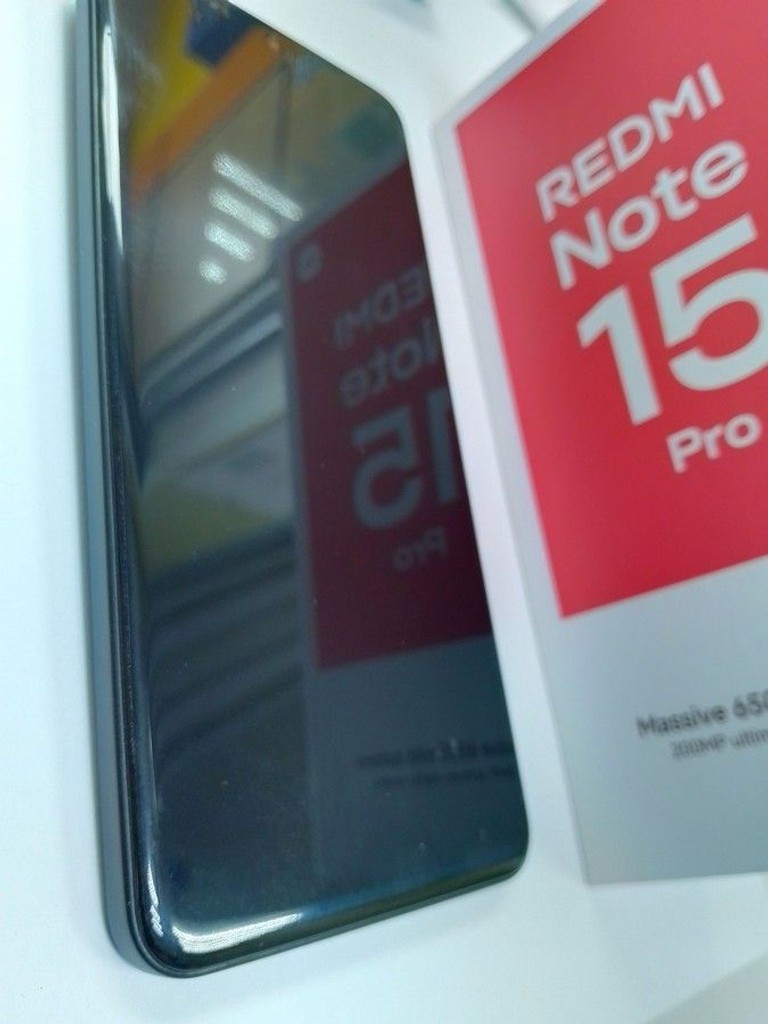 Дешево Xiaomi Redmi Note 15 Pro 4G 8/256GB Glacier Blue з ломбарду