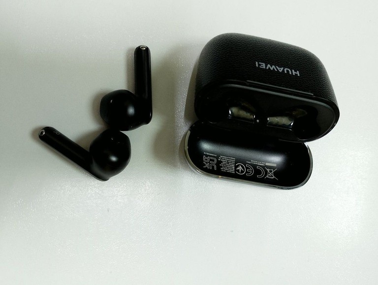 Дешево Huawei freebuds se 3 з ломбарду