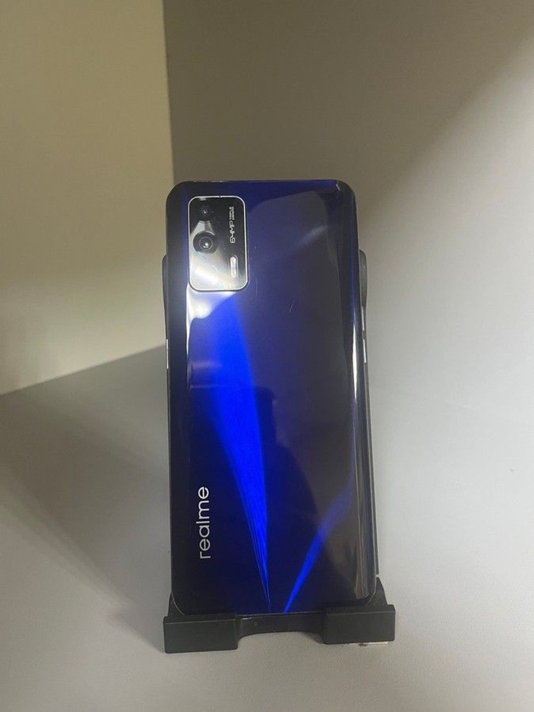 Купить Realme gt 5g 8/128gb Б/У