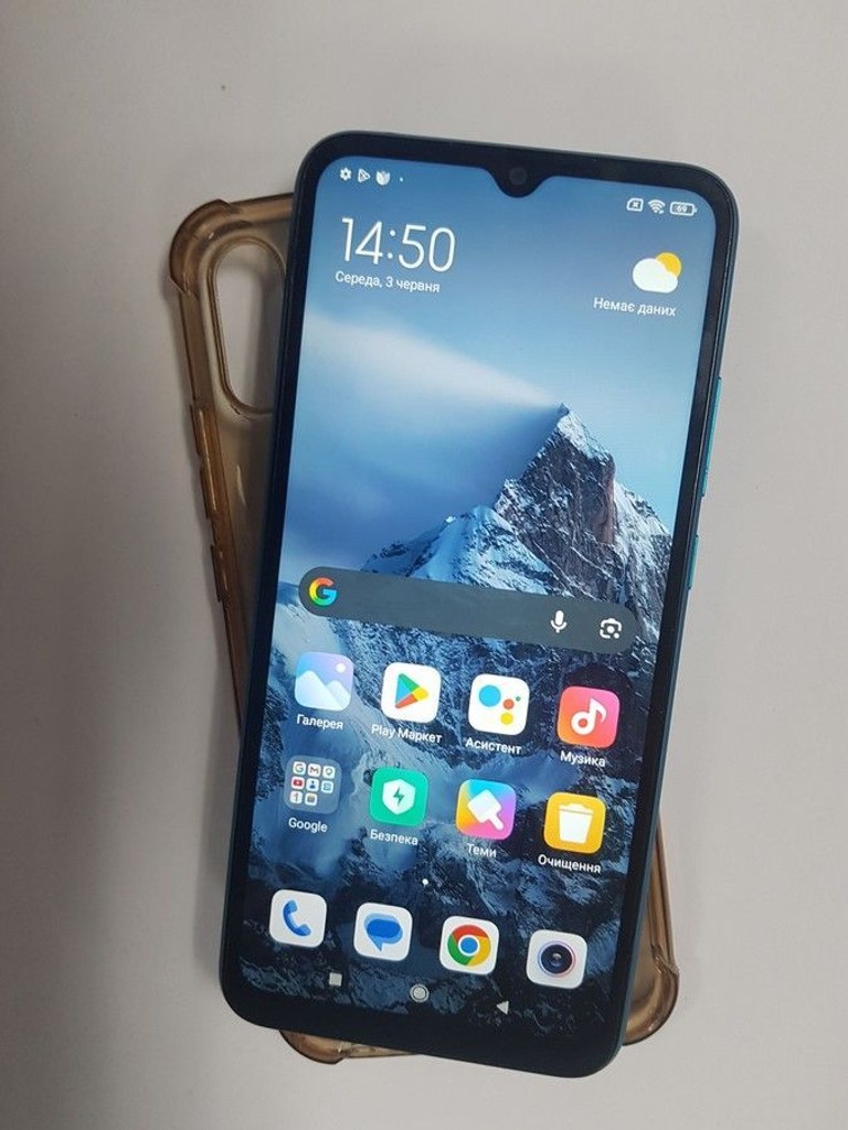 Дешево Xiaomi redmi 9a 2/32gb з ломбарду