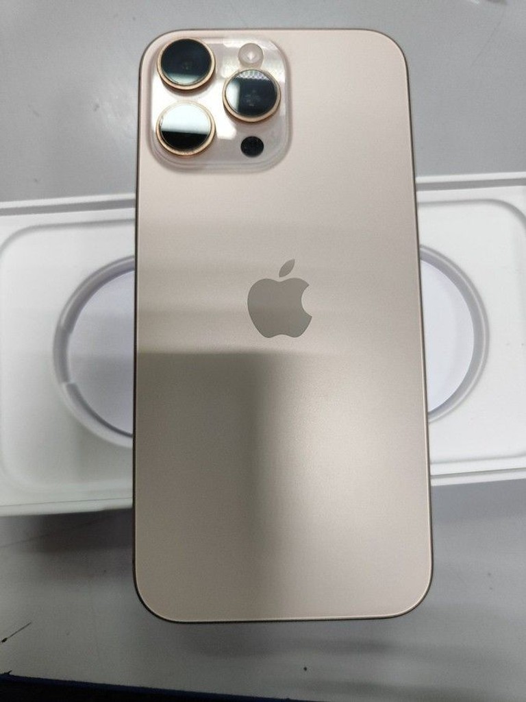 Оголошення Apple iphone 16 pro max 256gb Б/У