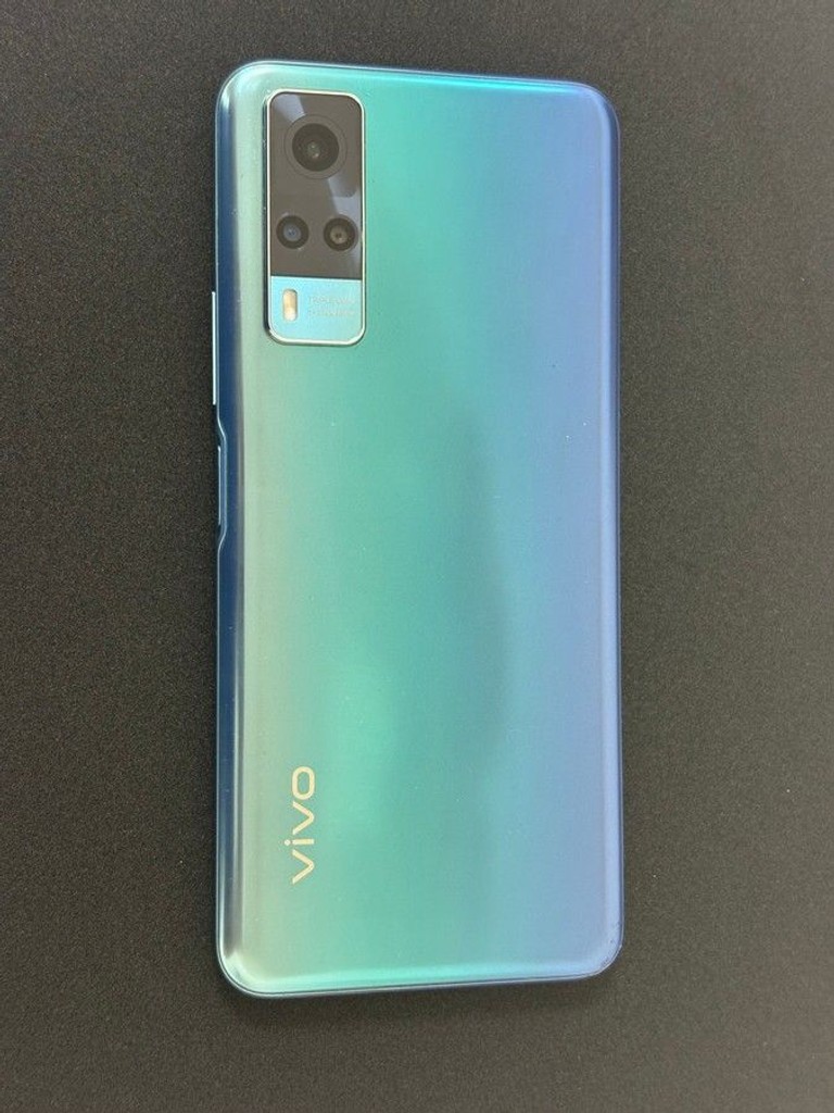 Купити Vivo y31 4/64gb Б/У