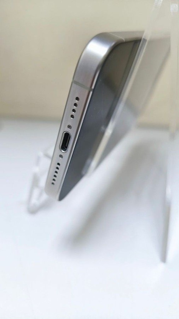 Apple iphone 15 pro max 256gb Код:01-200995585. Зображення 11