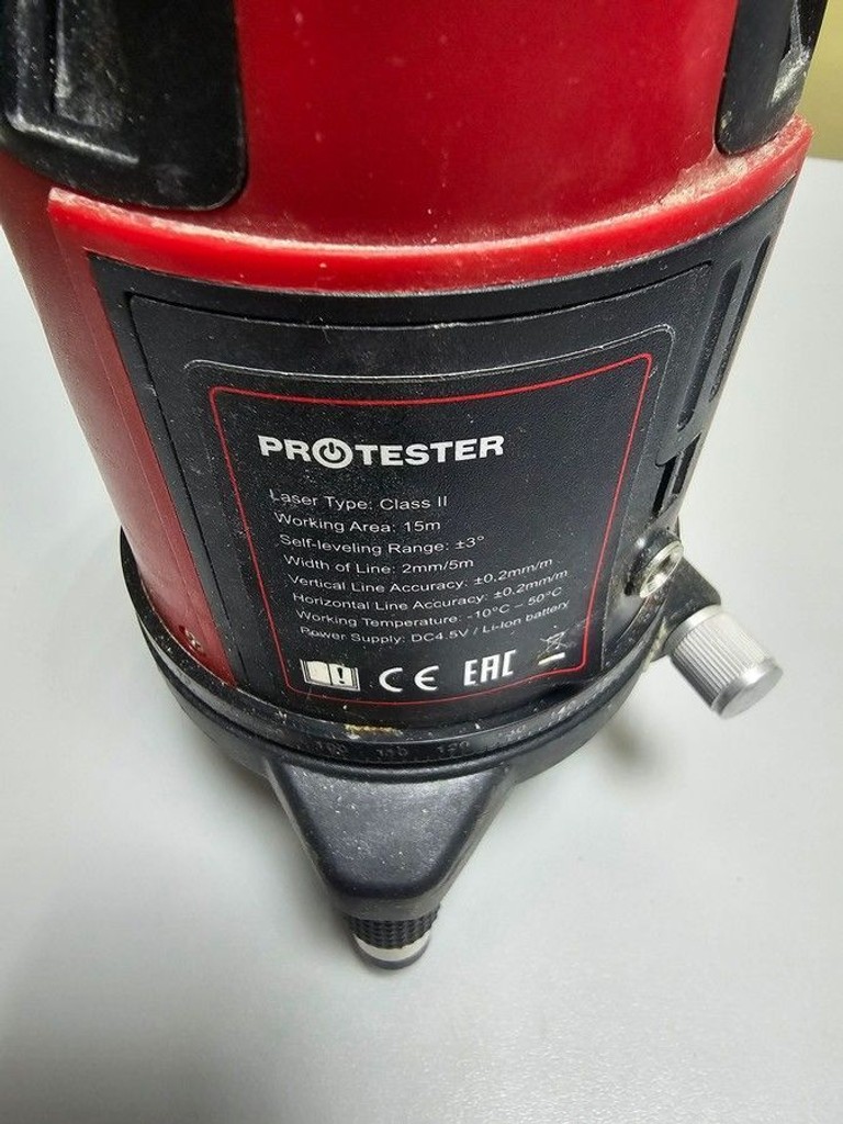 Дешево Protester LL605R з ломбарду