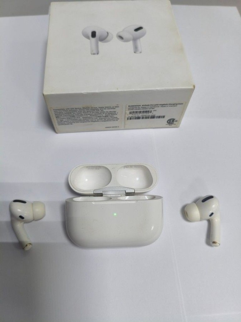 Купити Apple AirPods Pro (MWP22) Б/У