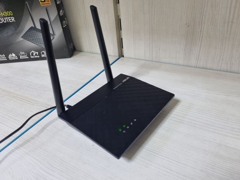 Дешево Asus rt-n12+b1 з ломбарду