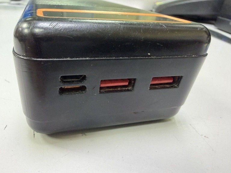 Дешиво Xipin t141lf pd20w 30000mah с ломбарда