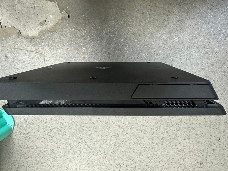 Дешево Sony playstation 4 slim 1tb / 2 контролери з ломбарду
