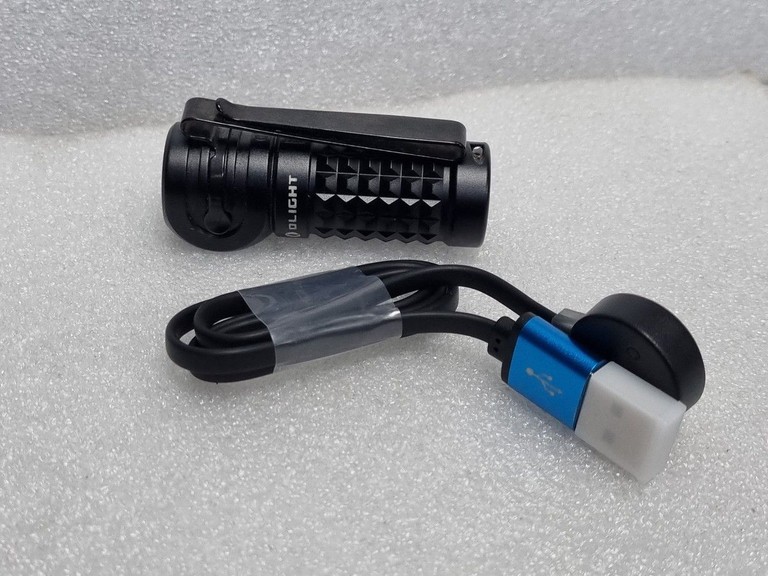 Купити Olight Perun Mini Б/У