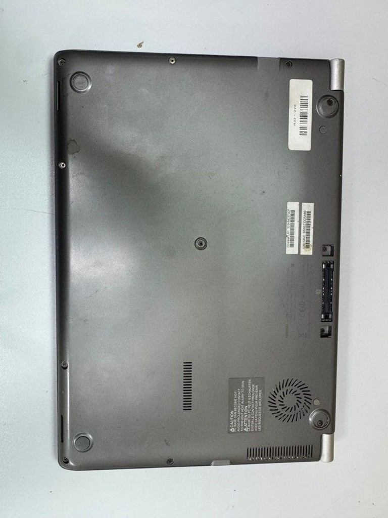 Toshiba 14/core i5 4210u ddr3/12gb ddr3/hdd *відсутній/ssd 256 gb/*інтегрована Код:01-201083282. Изображение 5