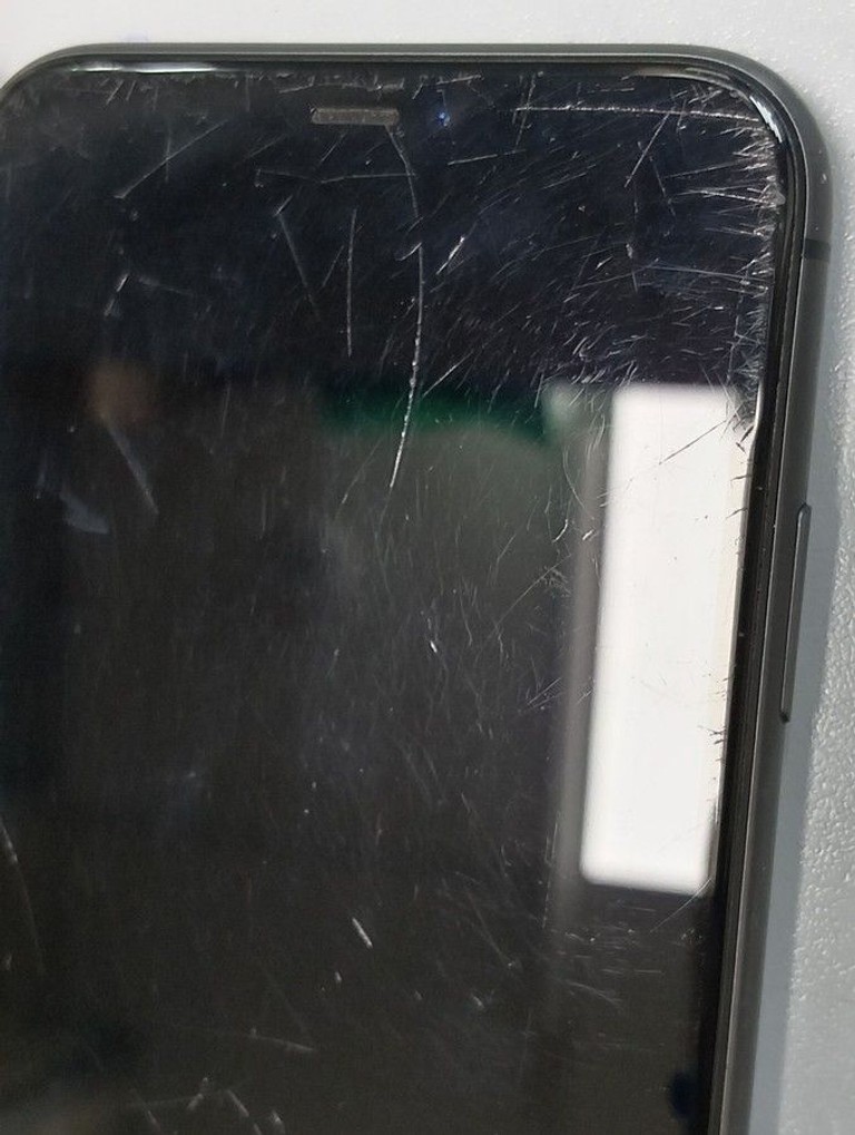 Apple iphone 11 64gb Код:01-201105203. Изображение 5