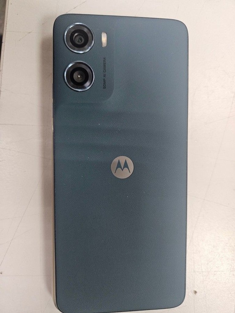 Дешево Motorola moto g06 4g 4/64gb tendril з ломбарду