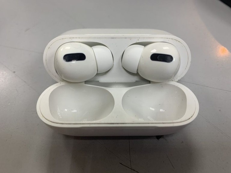 Дешиво Apple AirPods Pro (MWP22) с ломбарда