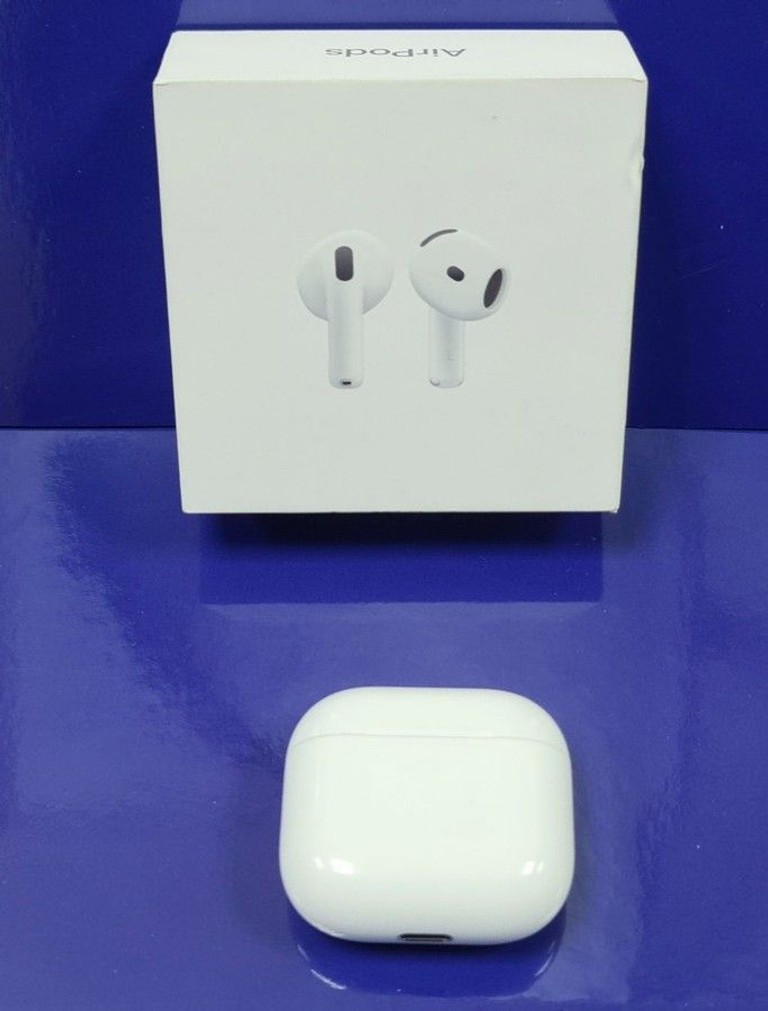 Купить Apple airpods 4 Б/У