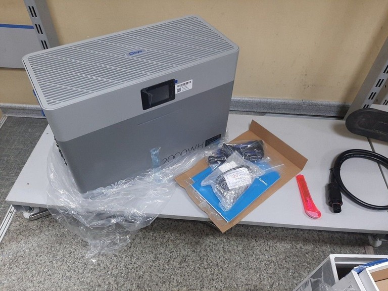 Дешево Deye ae-fs2.0-2h2 з ломбарду