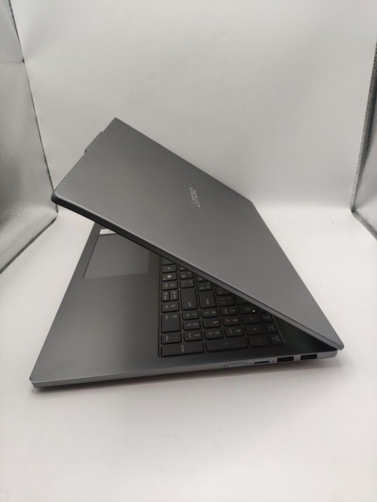 Lenovo 15/ryzen 7 7735hs ddr5/32gb ddr4/hdd *відсутній/ssd 1000 gb/*інтегрована Код:01-201150759. Изображение 5