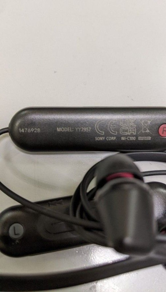 Дешиво Sony wi-c100 с ломбарда