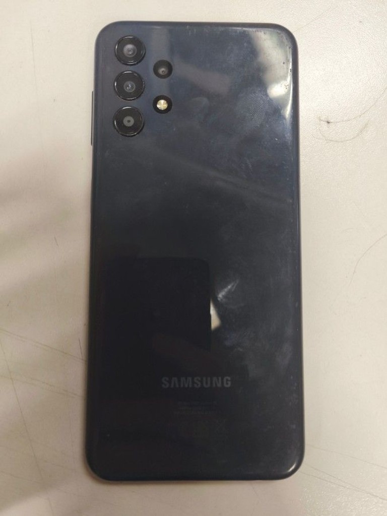 Распродажа Samsung galaxy a13 sm-a137 4/64gb, продавец Техноскарб