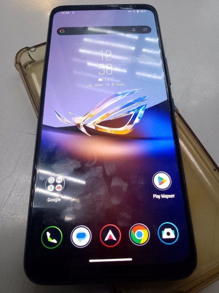 Дешиво Asus ROG Phone 6D 12/256GB Space Gray с ломбарда