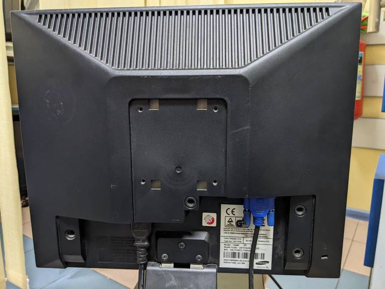 Оголошення Samsung 740bf Б/У