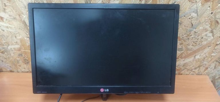 Lg 19en33s