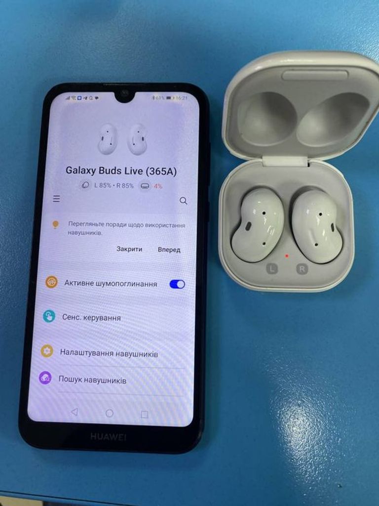 Samsung galaxy buds live