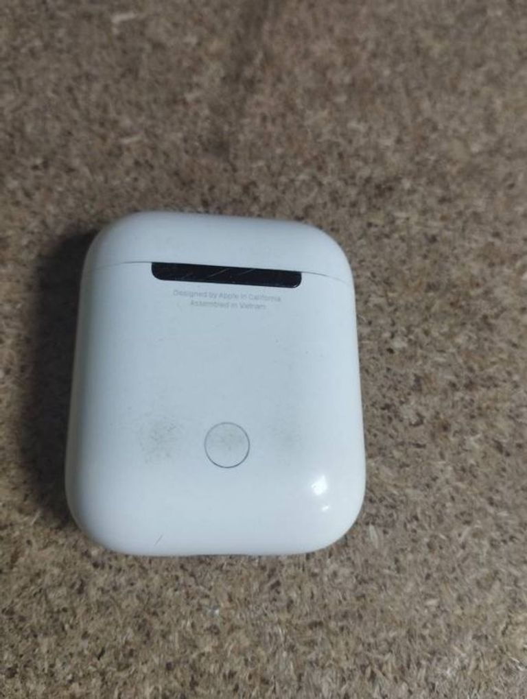 Apple airpods 2 gen a1602.a2032+a2031 2019г.