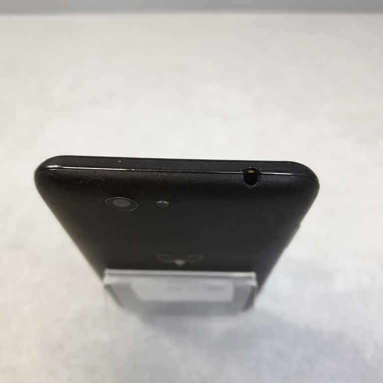 Wileyfox spark Код:2000003123599. Зображення 4