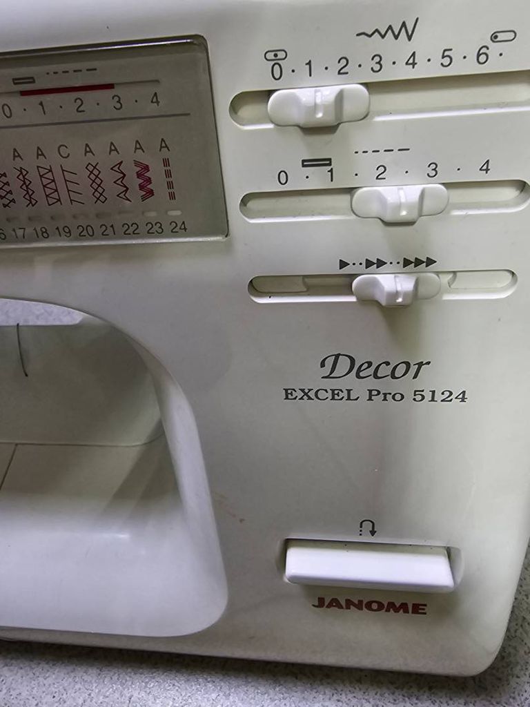 Janome Decor Excel Pro 5124